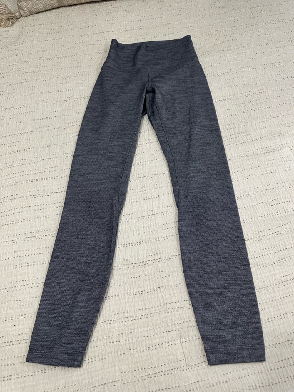 lululemon athletica Align HighRise Dark Heather Gray Leggings